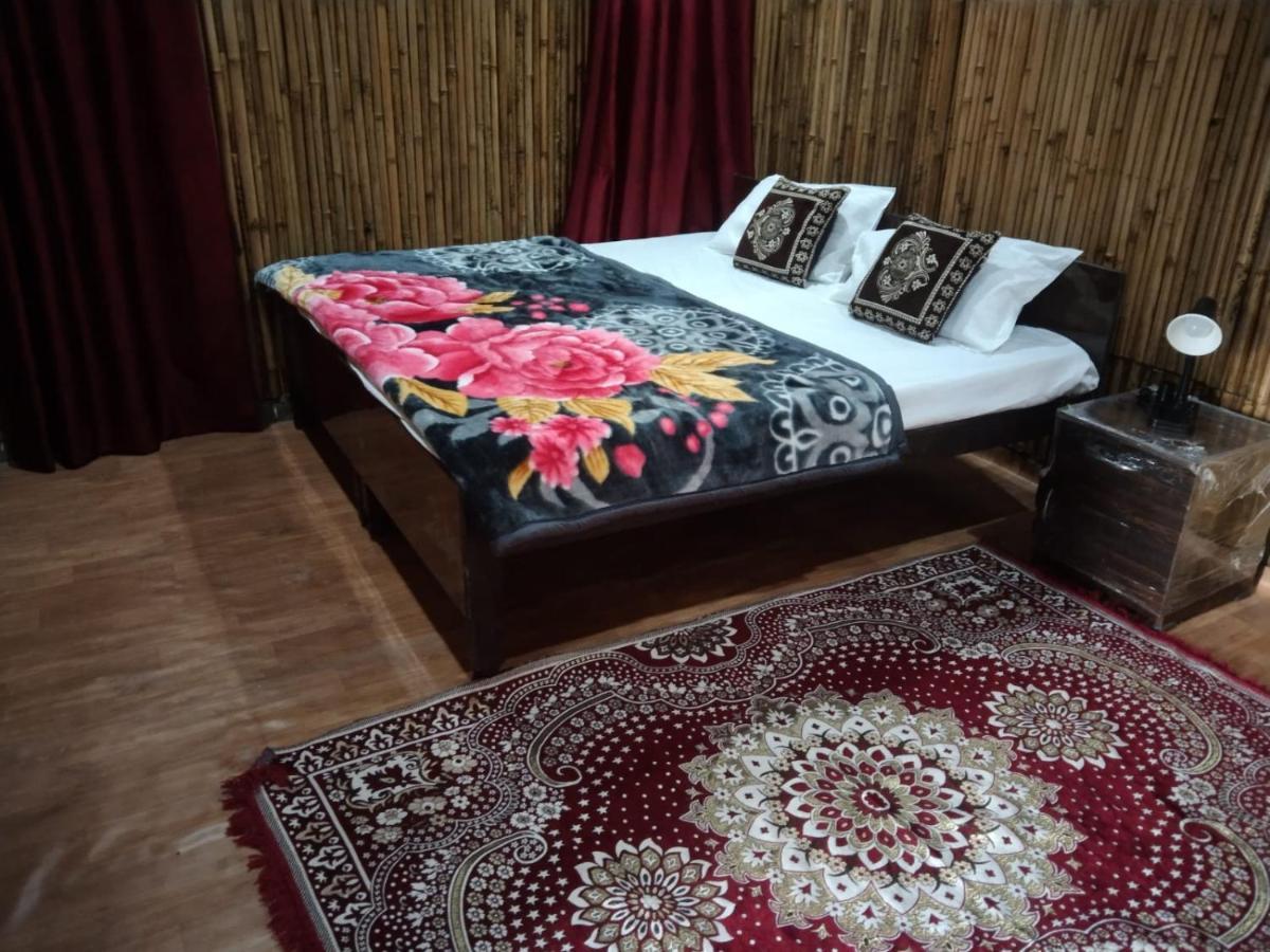 Pahaadi Dhun Homestay Chamba  Luaran gambar