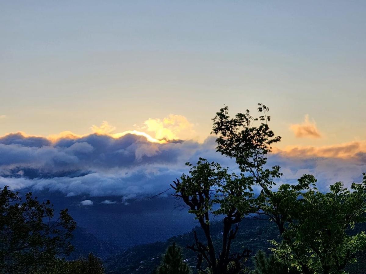 Pahaadi Dhun Homestay Chamba  Luaran gambar